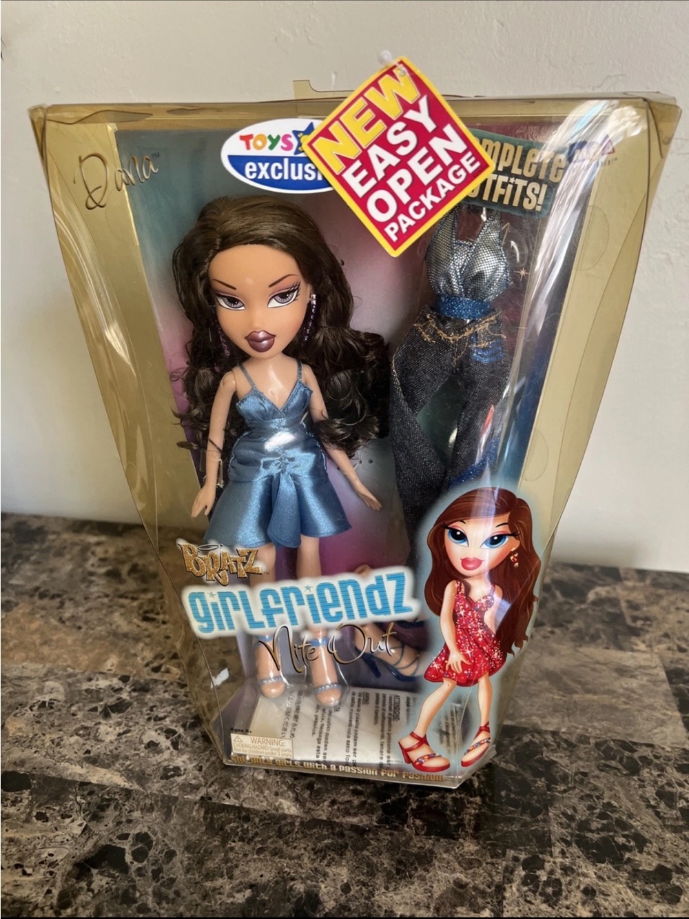 Bratz Girlfriendz Night Out Fashion Doll - Blue